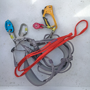 GriGri2, Caribiner, Pulley, Ascender, Harness and Sling